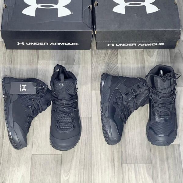 Under Armor Goretex Boots All black