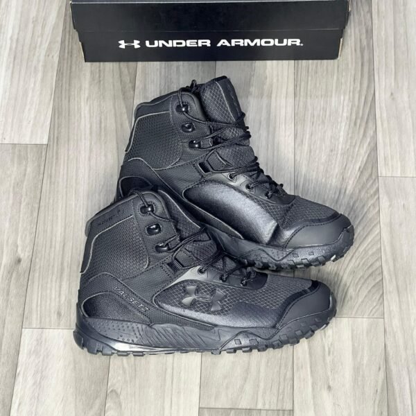Under Armor Goretex Boots All black