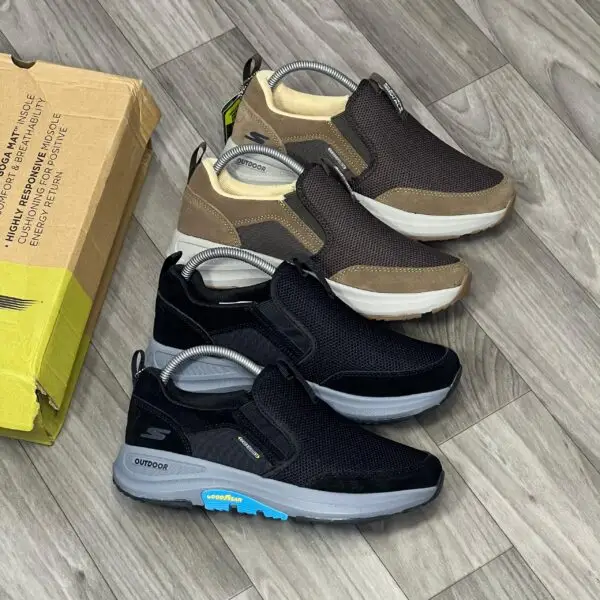 PHOTO-2025-10-01-17-32-40 Skechers Go walk