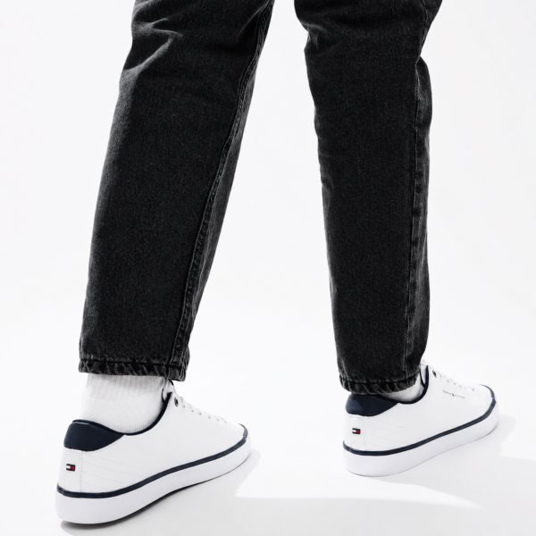 Tommy H Sneakers in White