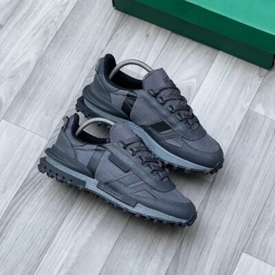 Lacoste Sneakers