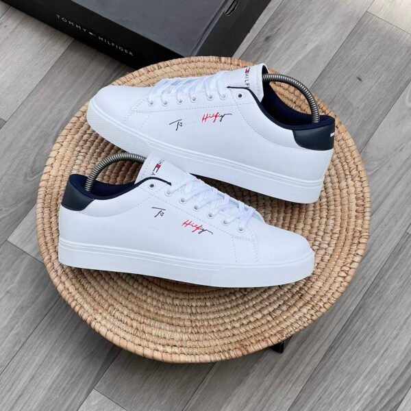TH Sneakers in 3 different Colors